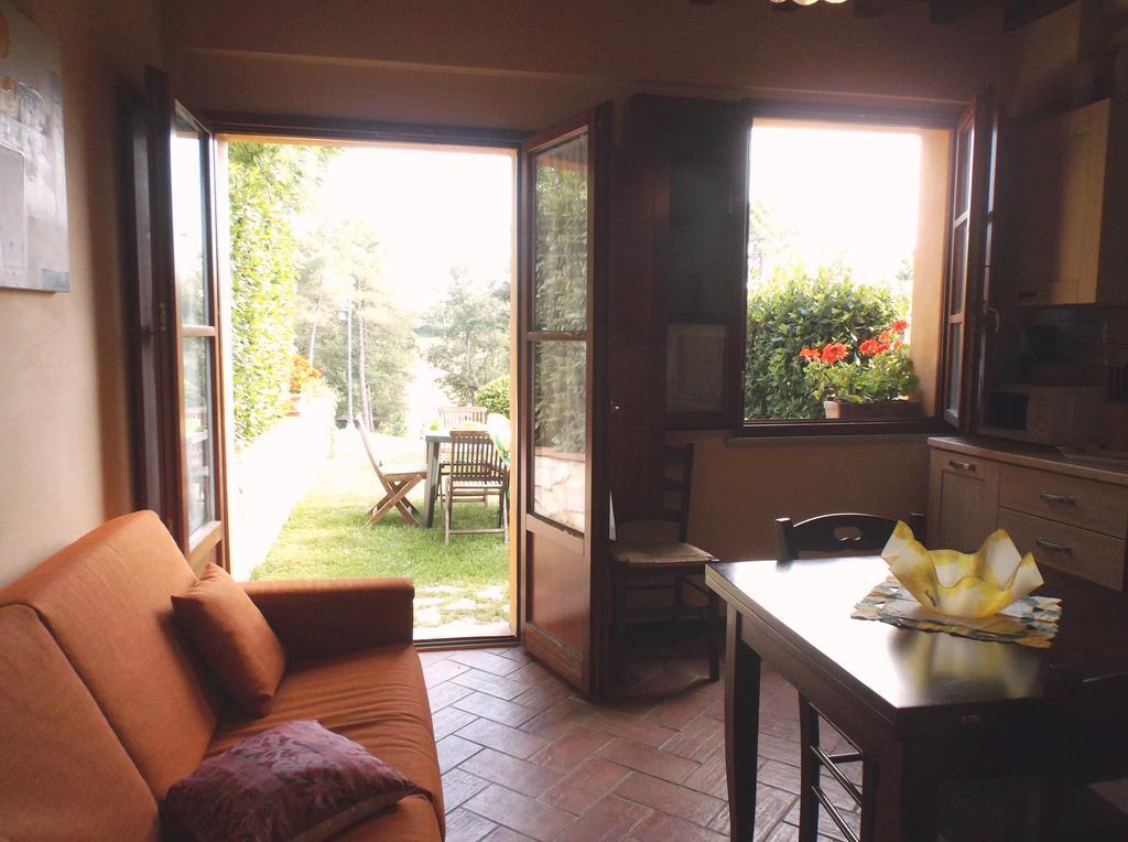 Apartments Borgo Toscano Gambassi Terme Pokoj fotografie